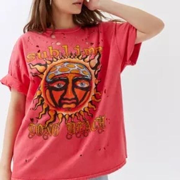 Sublime Distressed Graphic Band T-Shirt Red Sun Logo S/M Grunge Style - Picture 1 of 6